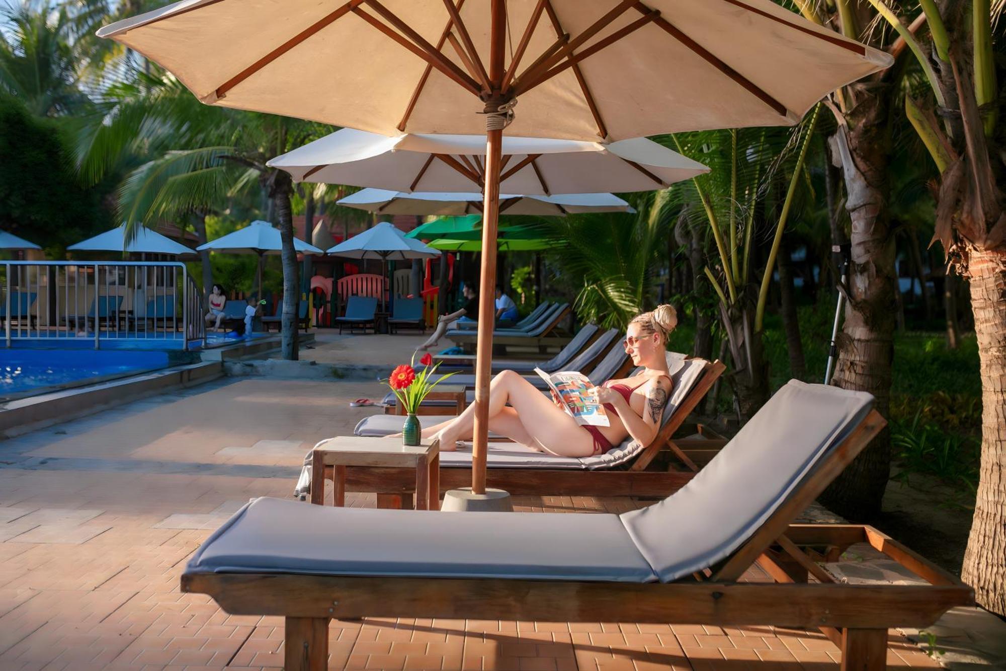 Sea Lion Beach Resort Mui Ne Exterior photo