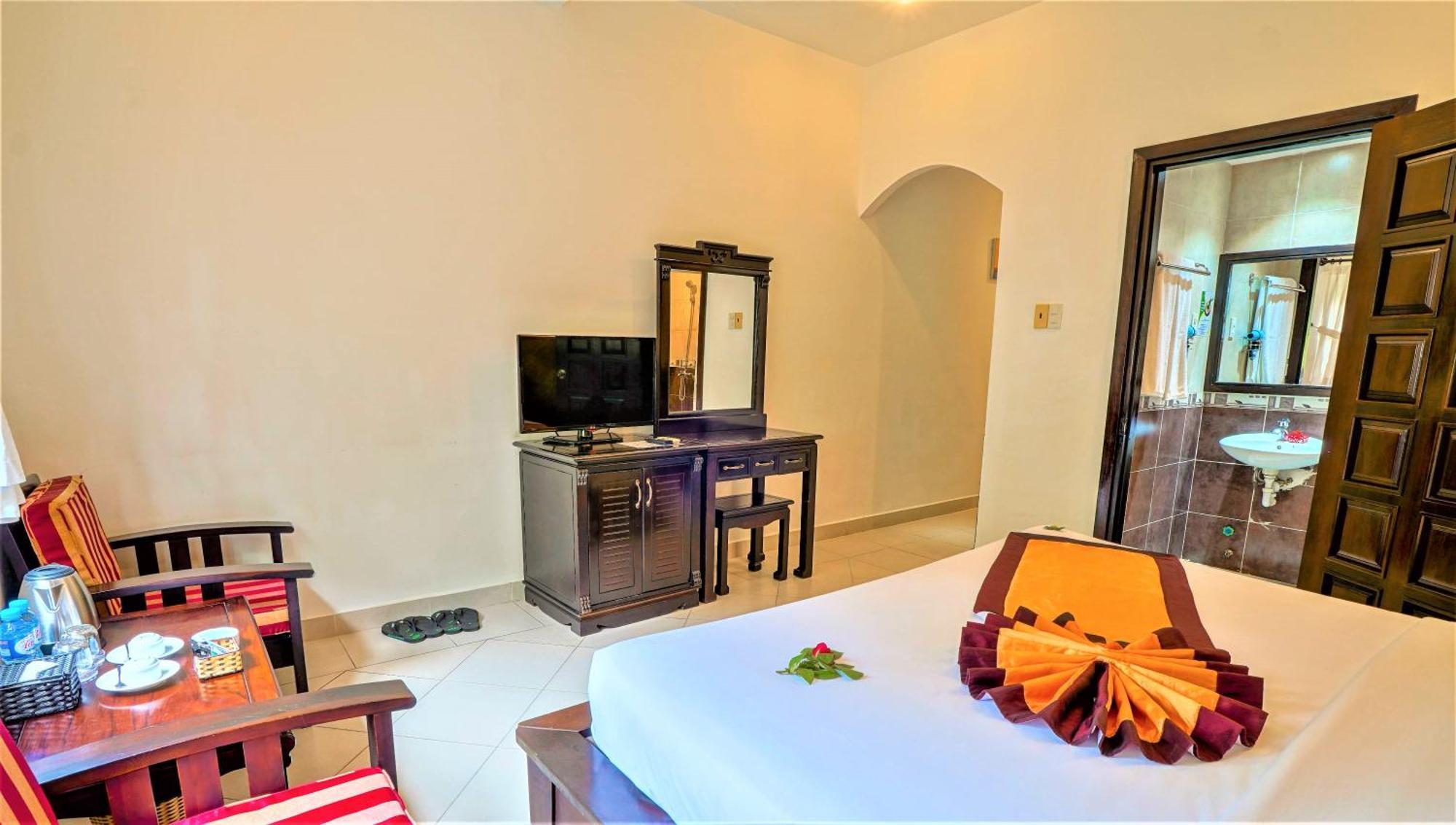 Sea Lion Beach Resort Mui Ne Exterior photo